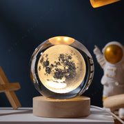 Wyjątkowa lampka nocna 3D z kryształową kulą, lampka LED na stolik nocny, świecąca galaktyka, Saturn, planety, Księżyc – prezent urodzinowy, zabawka, 5 cm